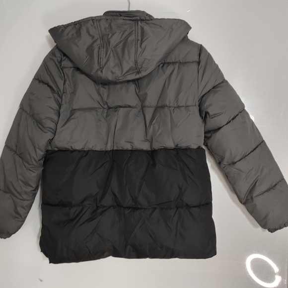 Perry Ellis Boy Jacket - Picture 8 of 11